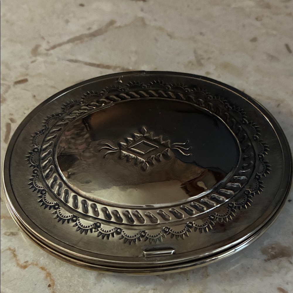 Elegant Silver-Toned Decorative Compact Mirror